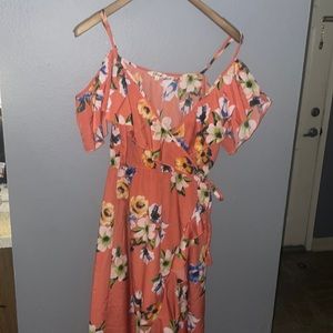 Blush flow size small dress